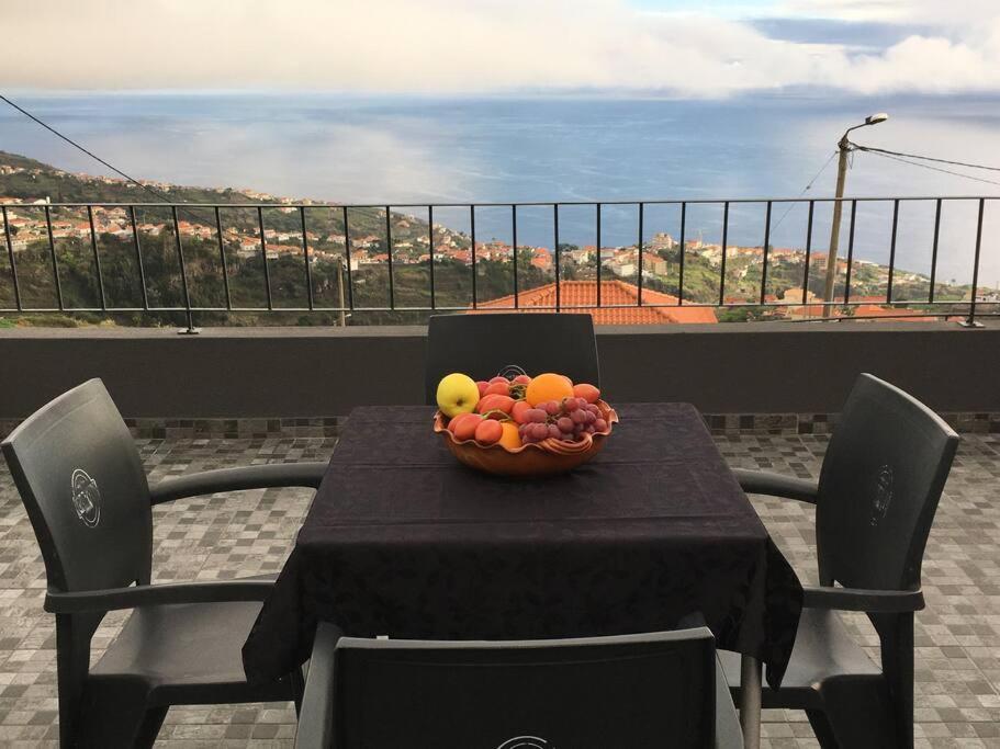 הוילה Estreito Da Calheta Casa Dos Avos Domingos & Matilde מראה חיצוני תמונה